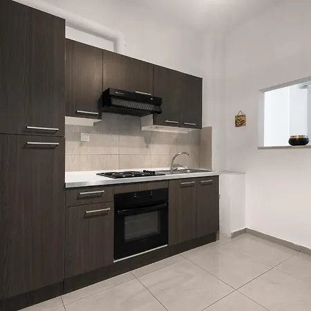 F & B Collection - Flat For 6 Διαμέρισμα