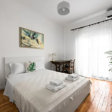 F & B Collection - Flat For 6 Apartman *